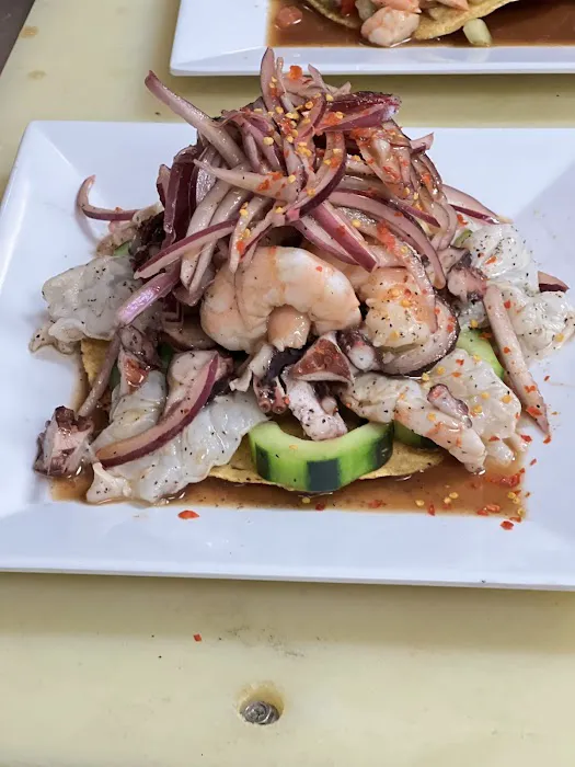 Vicky’s Sushi Y Mariscos Picture 10