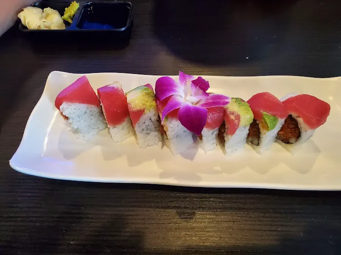 Oishii Sushi & Teriyaki Picture 3