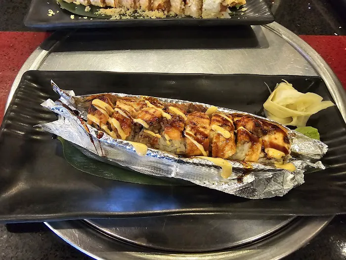 SHIKI SUSHI TEPPAN BBQ & SPORTS BAR Picture 8