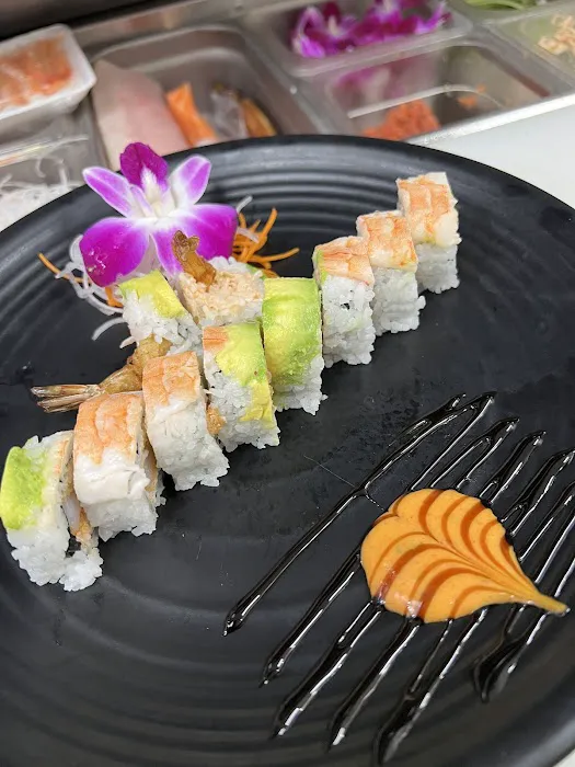 Lemon Tree sushi & ramen Picture 1