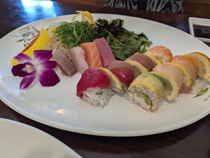 Sushi Tomo Picture 3