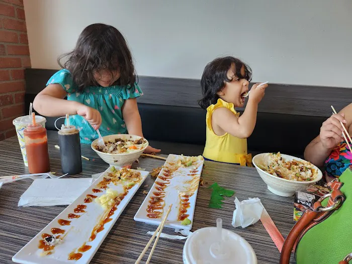 Samurai Sushi and Grill Picture 9