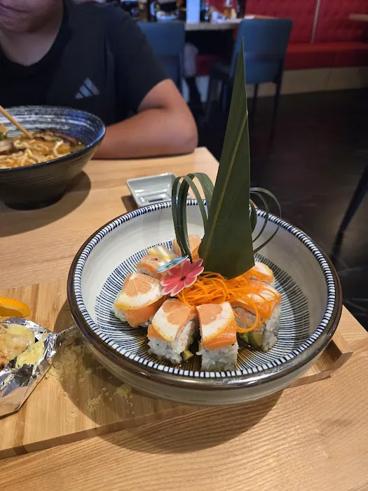 Tokyo House Ramen & Sushi Picture 5