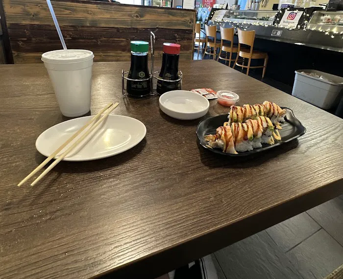Rock & Roll Sushi Picture 6