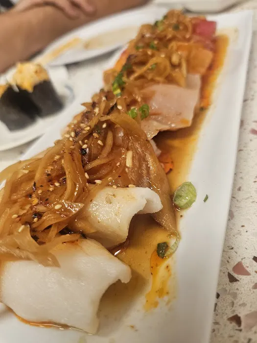 Sushi Miguels Style Highland Picture 4