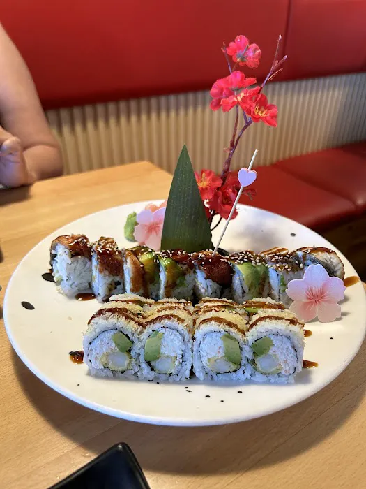 Tokyo House Ramen & Sushi Restaurant Picture 5