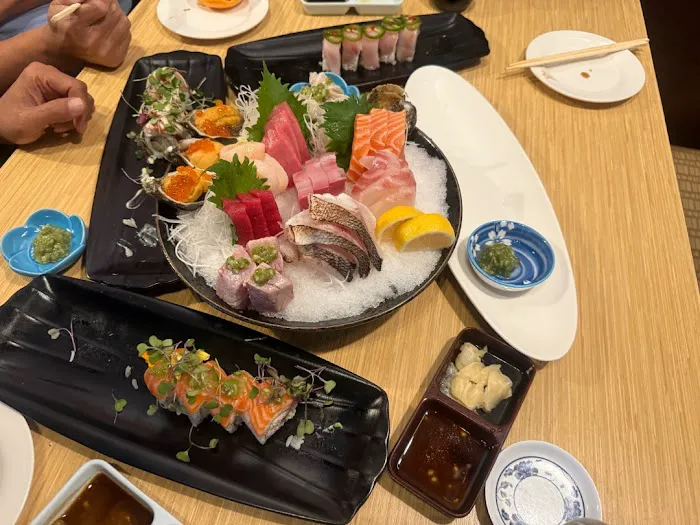 JJ Sushi Picture 9