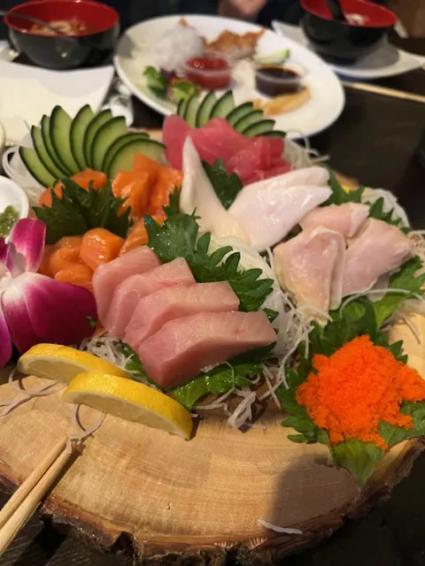 Sake Sushi Picture 1