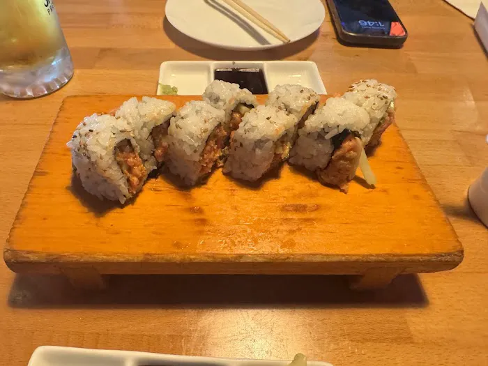 YouandI Sushi Picture 2