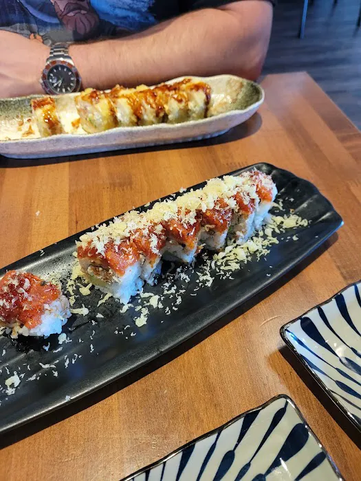 Fire-Fish Sushi & More Picture 4