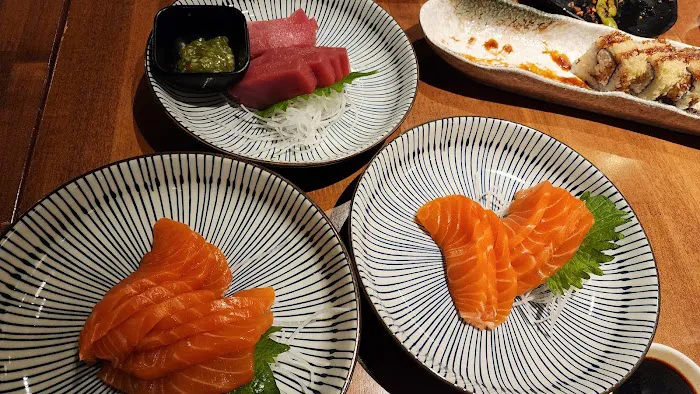 Fire-Fish Sushi & More Picture 6