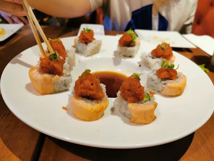 Fire-Fish Sushi & More Picture 5