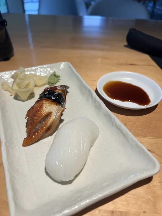 Rishi Sushi Kitchen & Bar Picture 5