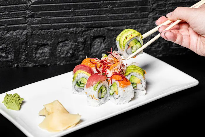jony's sushi Picture 3