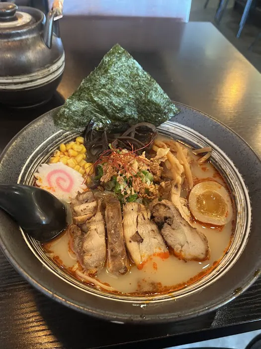 Kyushu Ramen Bar - Grandview Picture 5