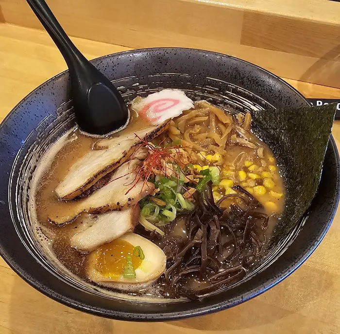 Kyushu Ramen Bar - Grandview Picture 4