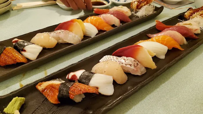 Yoshi's Japanese Restaurant Picture 4