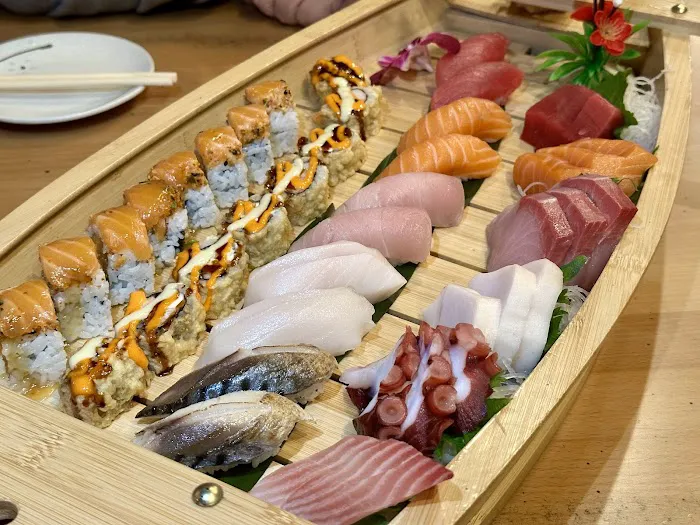 Oishii Japanese Bistro Picture 6