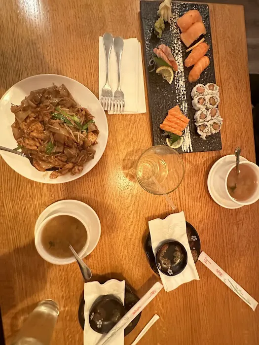 Tokyo's Sushi Picture 2