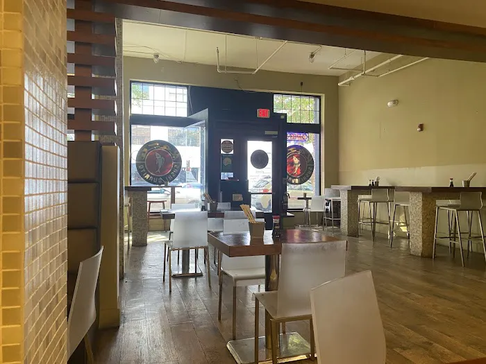 Kazu Sushi Burrito Picture 4