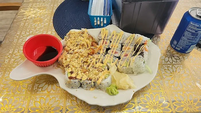 Sushi & Sub Picture 4