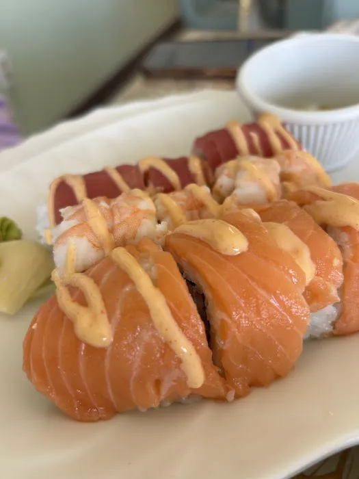 Sushi & Sub Picture 7