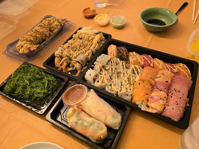 Sushi & Sub Picture 5