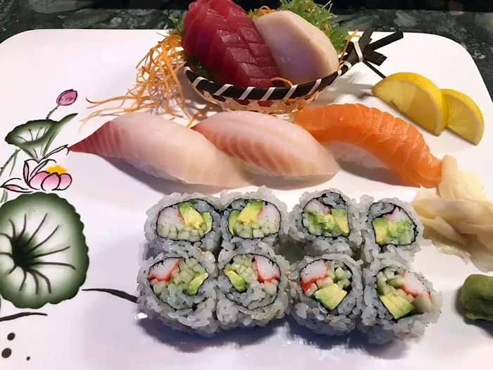 Tokyo Sushi and Grill at Normandy Picture 4