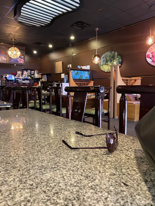 Sushi Factory Picture 5