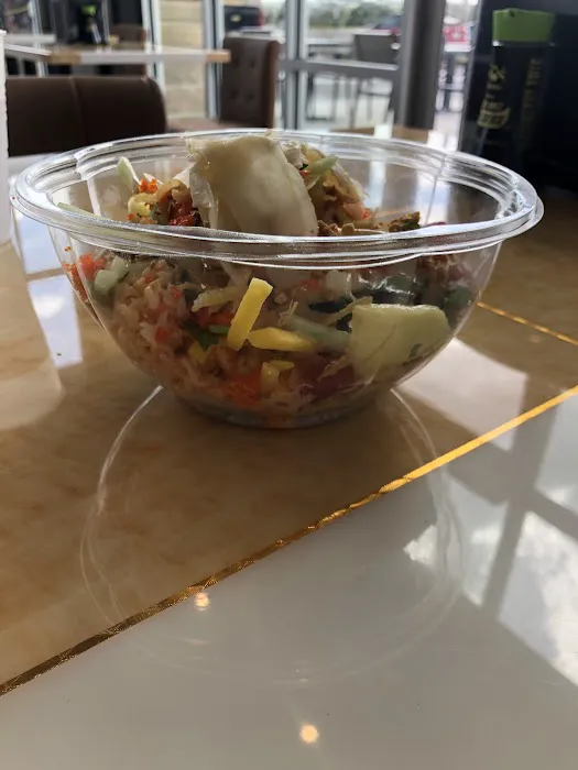 Kazu Sushi Burrito Picture 1