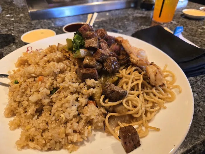 Sakura Japanese Steakhouse Picture 10