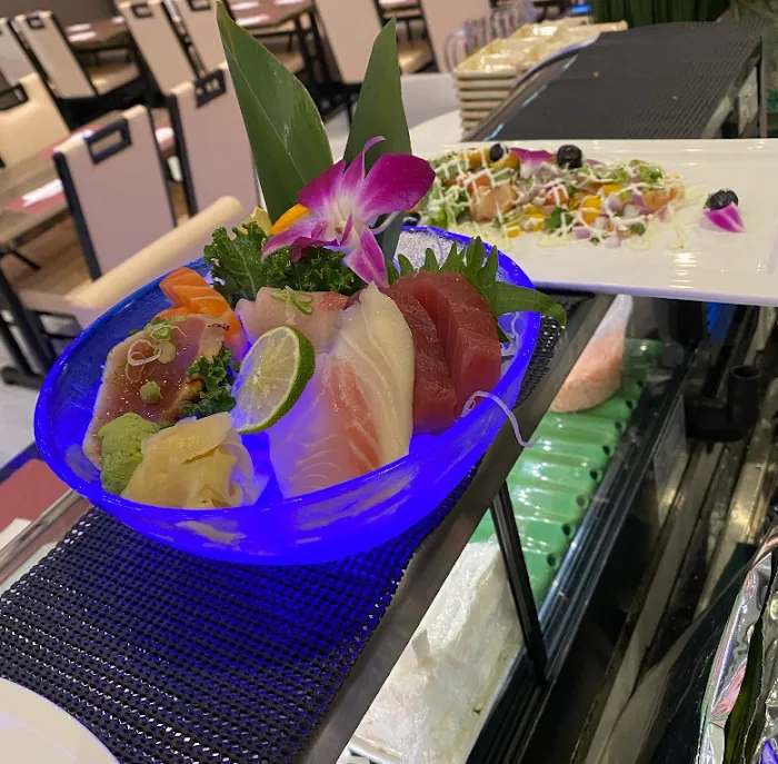 Fancy Sushi & Grill Picture 9