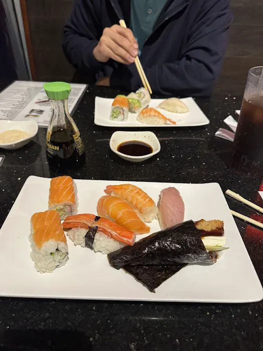 Fuji Sushi Picture 9