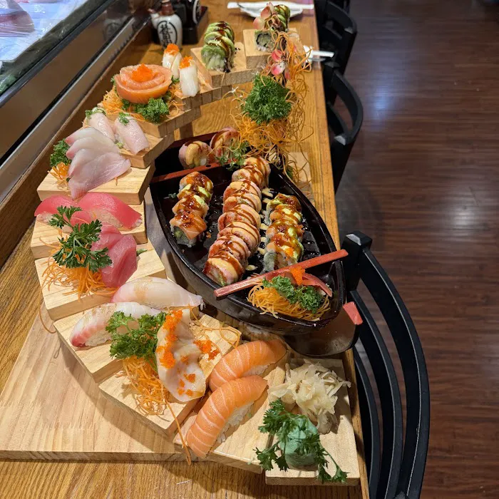 Sushi House & Grill Picture 2