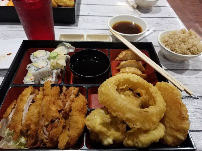 Sushi House & Grill Picture 7
