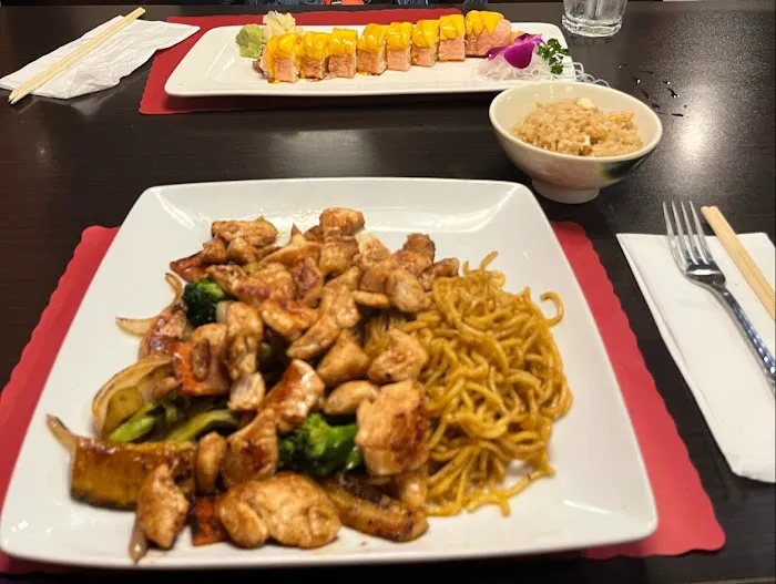 Sweet Sushi & Grill Picture 4