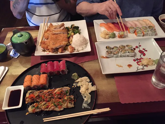 Sushi Palace Picture 9