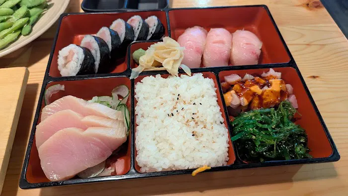 Yume Fusion Sushi & Grill Picture 4
