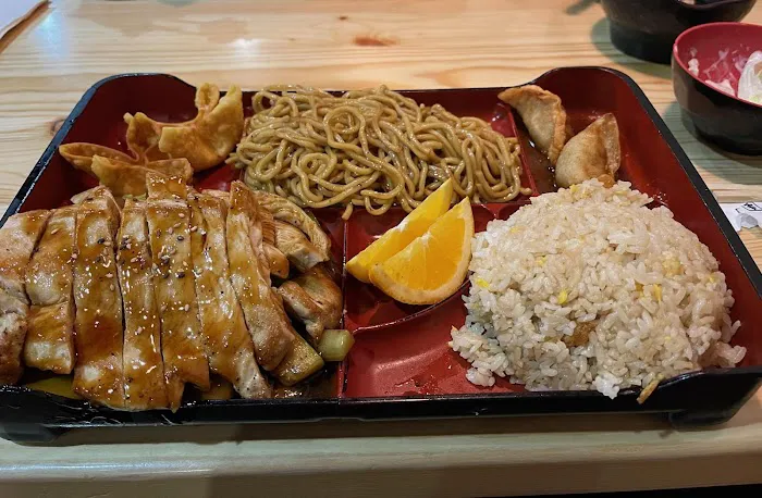 Yume Fusion Sushi & Grill Picture 9