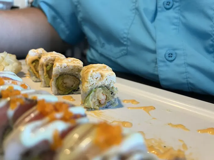 HANA SUSHI Picture 10