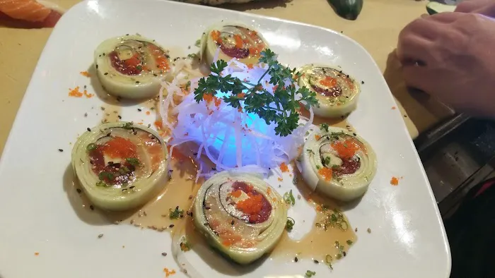 Sushi House Picture 9