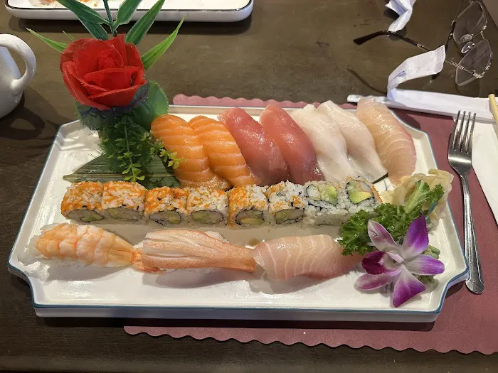 Fancy Sushi Picture 4