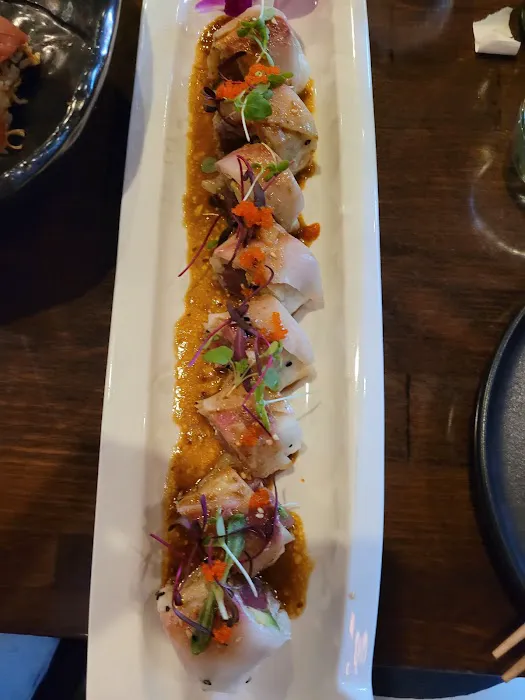 Ginger Bistro - Sushi, Ramen, Chinese cuisine Picture 6