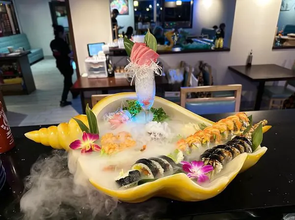 osaka sushi &hibachi Picture 3