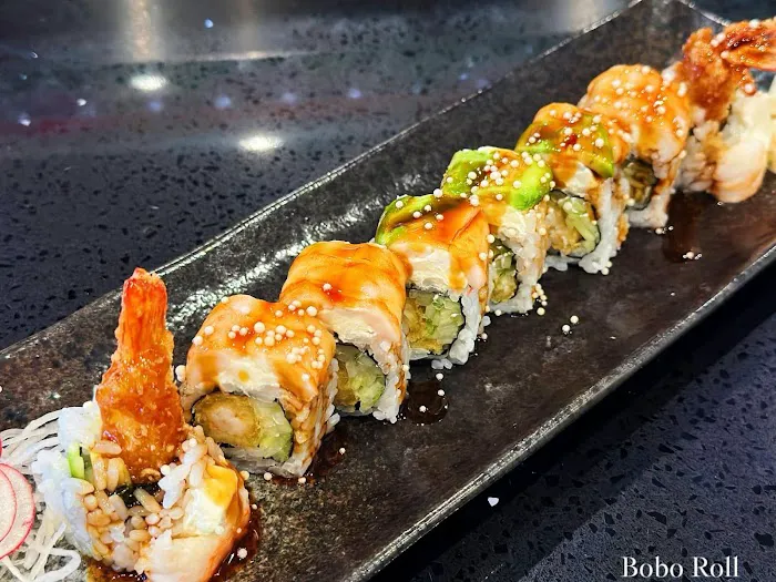 Royal Sushi Grill & Thai(Edgewater) Picture 3