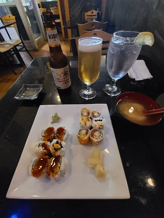 Soya Sushi Bar & Bistro Picture 9