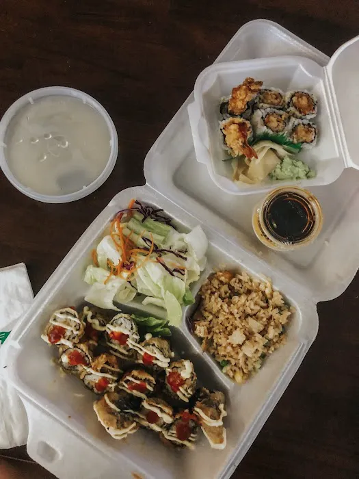 Volcano Sushi Bar Picture 5