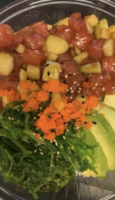 Sakura Poke Bowl & Sushi Picture 1