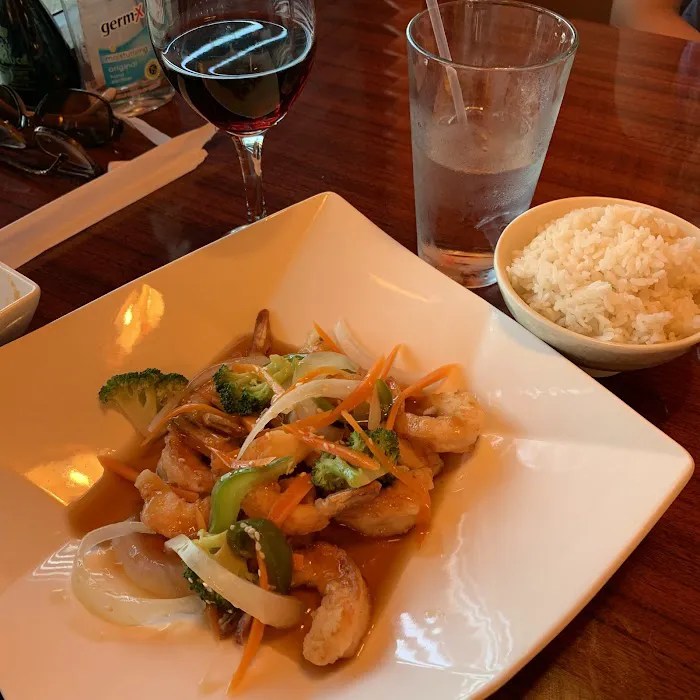 Fujiyama Sushi Bar Picture 7