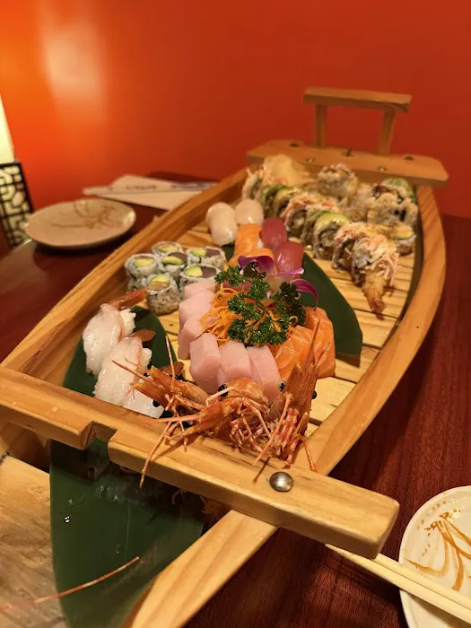 Fujiyama Sushi Bar Picture 8
